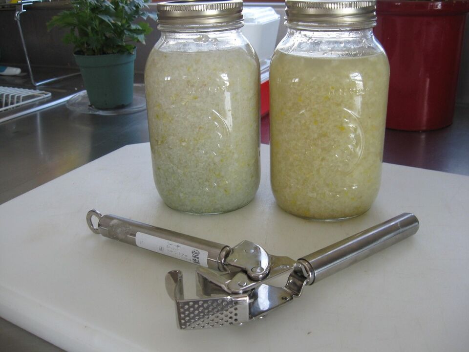 garlic tincture to improve activity